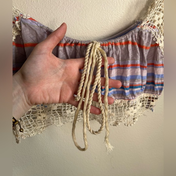 FREE PEOPLE Flawed Aruba Crochet Lace Bohemian Style Striped Crop Top Size M - Picture 10 of 12